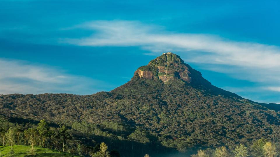 Adam’s Peak- Sripadhaya - top destination in Sri Lanka